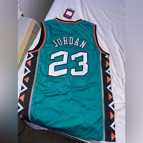 Michael Jordan Replica ‘96 All Star Game NBA Jersey - Picture 2 of 2
